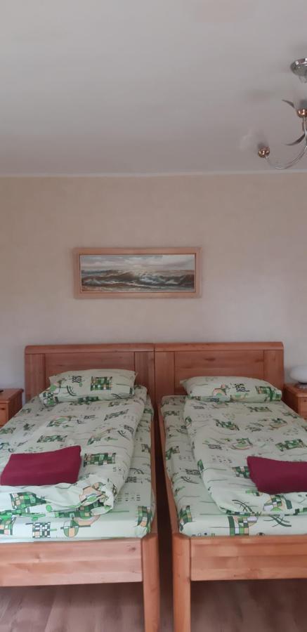 Hotel Atmatas à Bernāti Extérieur photo