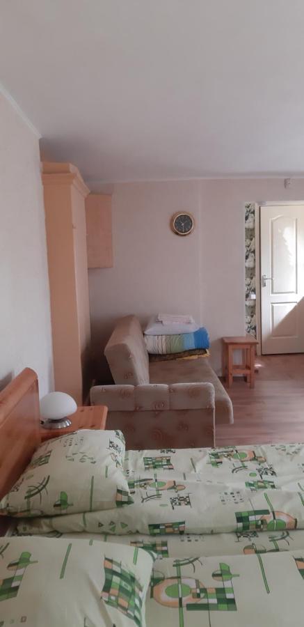 Hotel Atmatas à Bernāti Extérieur photo
