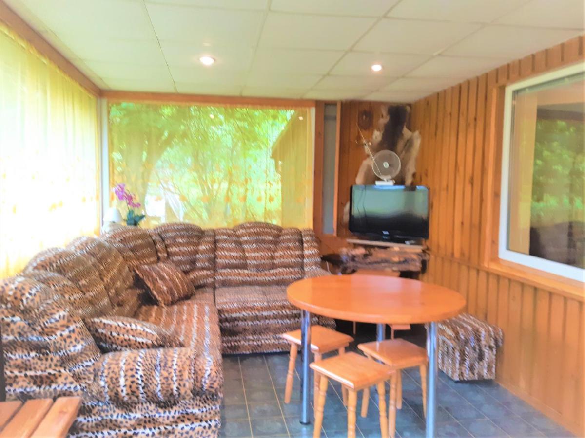Hotel Atmatas à Bernāti Extérieur photo
