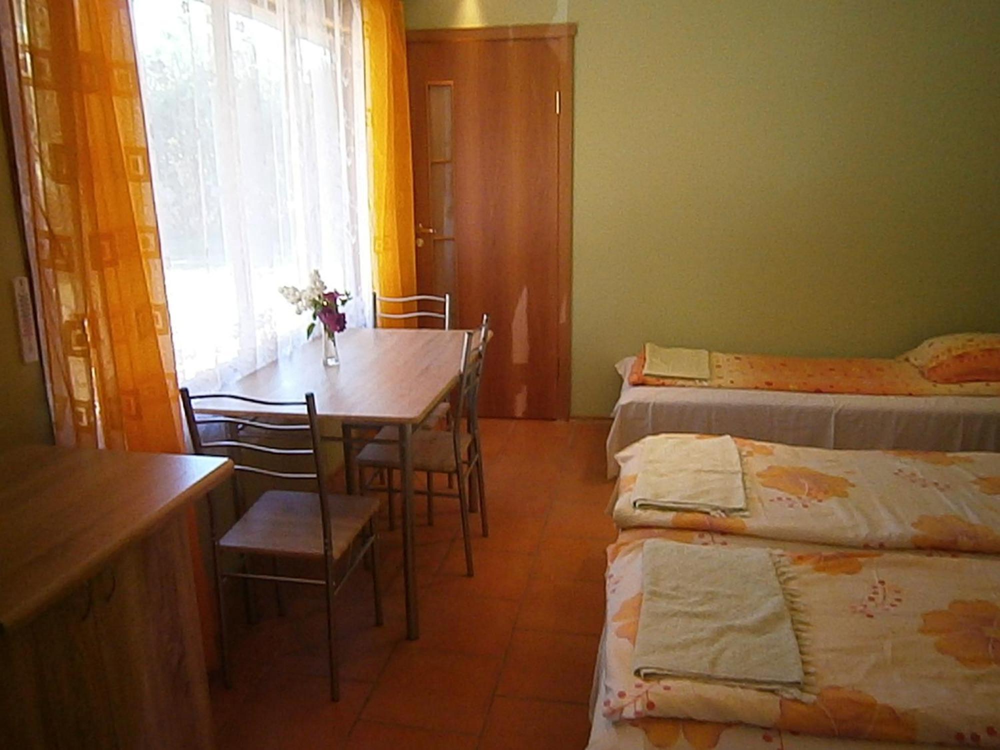 Hotel Atmatas à Bernāti Chambre photo