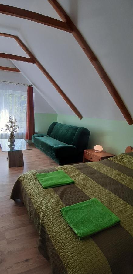 Hotel Atmatas à Bernāti Extérieur photo